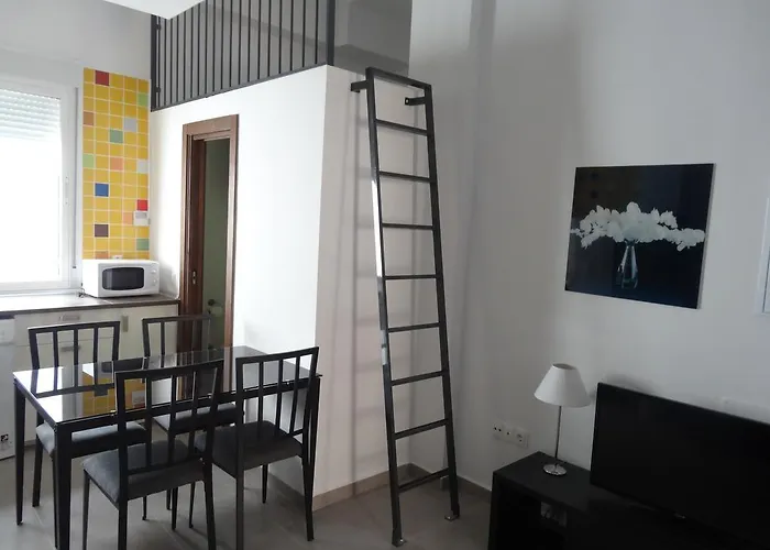 Malaga Apartamentos - Nuno Gomez, 24
